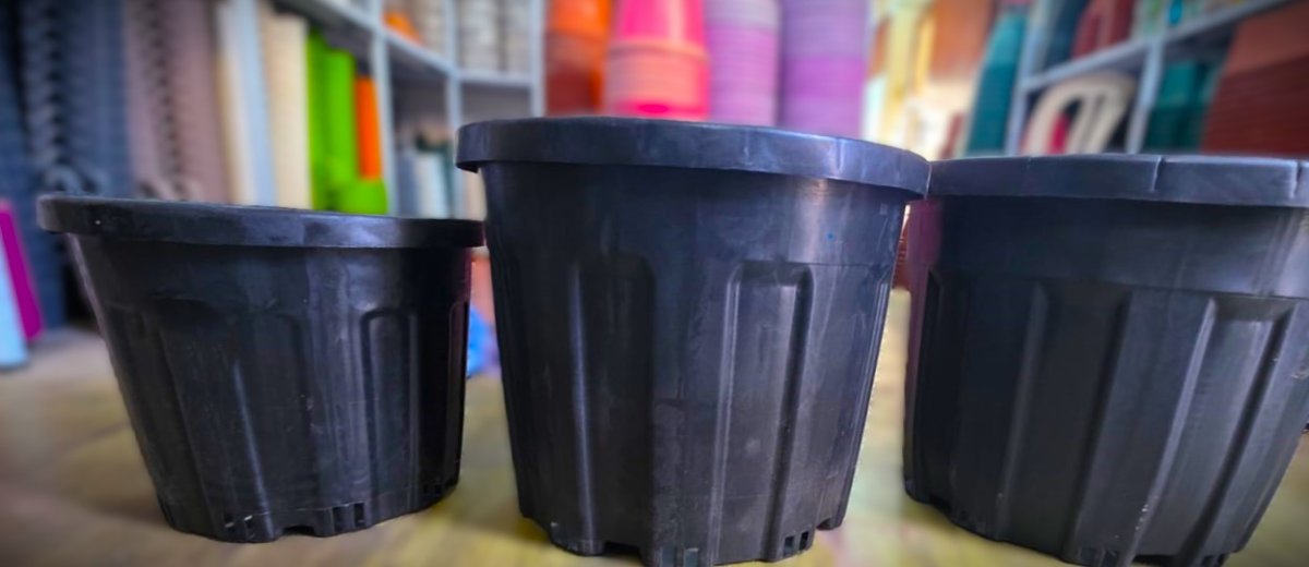 قوار 35 لتر لون اسود